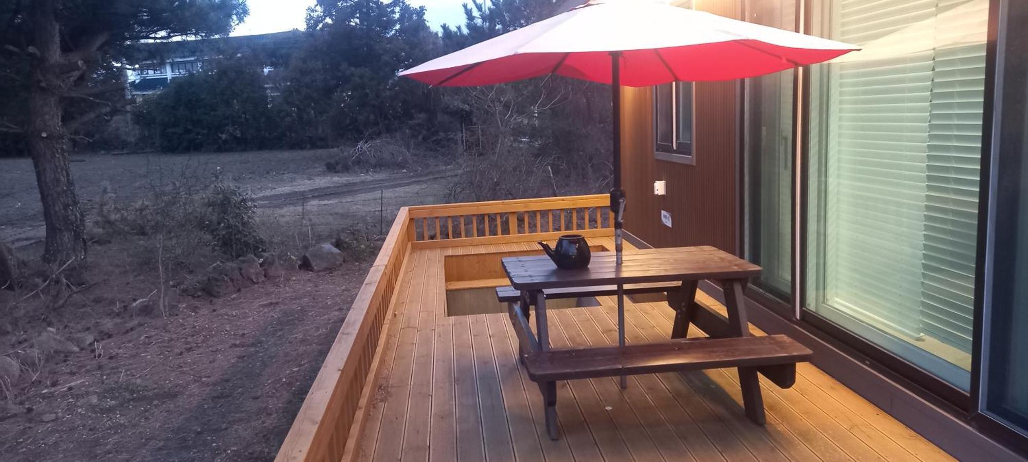 Hamdeok Pool Villa Pension Jeju Extérieur photo